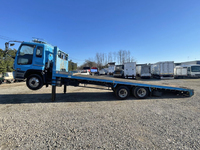 いすゞギガセルフローダー大型（10t）[写真06]