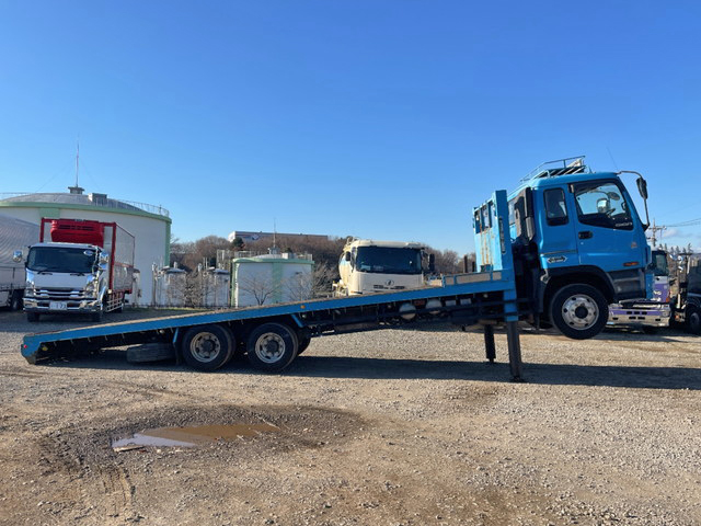 いすゞギガセルフローダー大型（10t）[写真08]