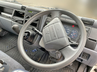 三菱ふそうキャンター活魚運搬車小型（2t・3t）[写真34]