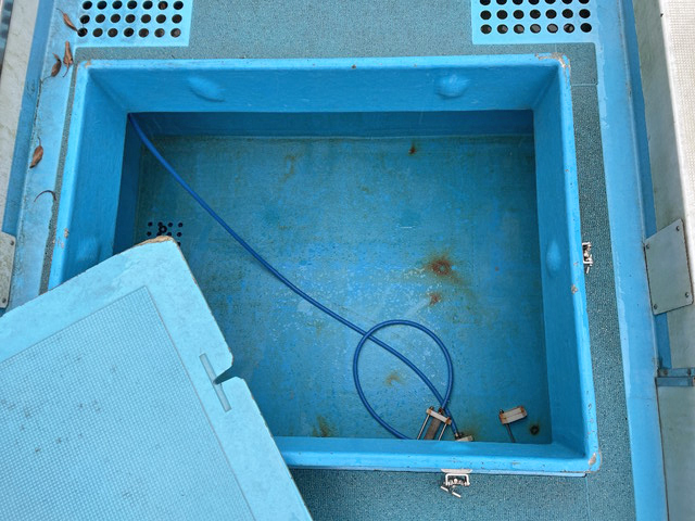 三菱ふそうキャンター活魚運搬車小型（2t・3t）[写真08]