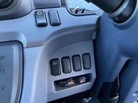 三菱ふそうキャンターアルミバン小型（2t・3t）[写真28]