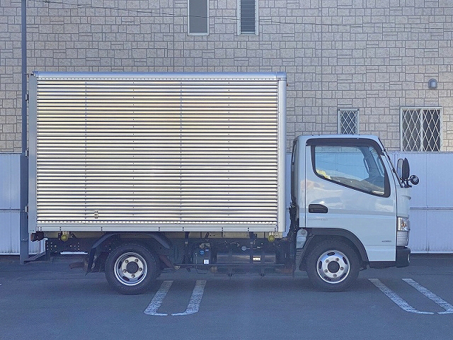 三菱ふそうキャンターアルミバン小型（2t・3t）[写真04]