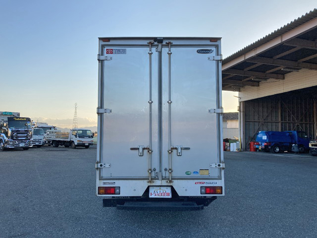 トヨタダイナアルミバン小型（2t・3t）[写真10]