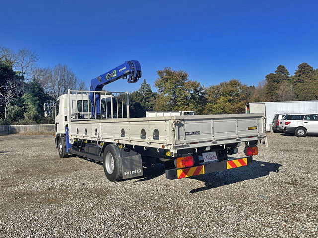 日野レンジャークレーン3段中型（4t）[写真02]