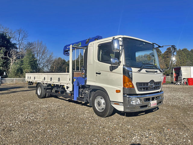 日野レンジャークレーン3段中型（4t）[写真03]