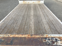 日産アトラス平ボディ小型（2t・3t）[写真10]