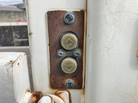 日産アトラス平ボディ小型（2t・3t）[写真16]