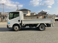 日産アトラス平ボディ小型（2t・3t）[写真05]