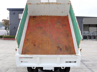 日野デュトロダブルキャブ・ダンプ小型（2t・3t）[写真11]