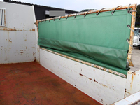 日野デュトロダブルキャブ・ダンプ小型（2t・3t）[写真12]