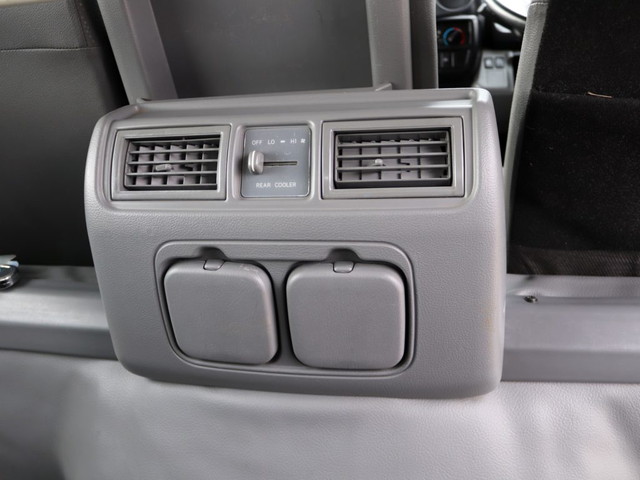 日野デュトロダブルキャブ・ダンプ小型（2t・3t）[写真15]