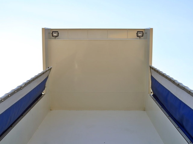 日野プロフィアダンプ大型（10t）[写真11]