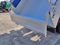 日野プロフィアダンプ大型（10t）[写真13]