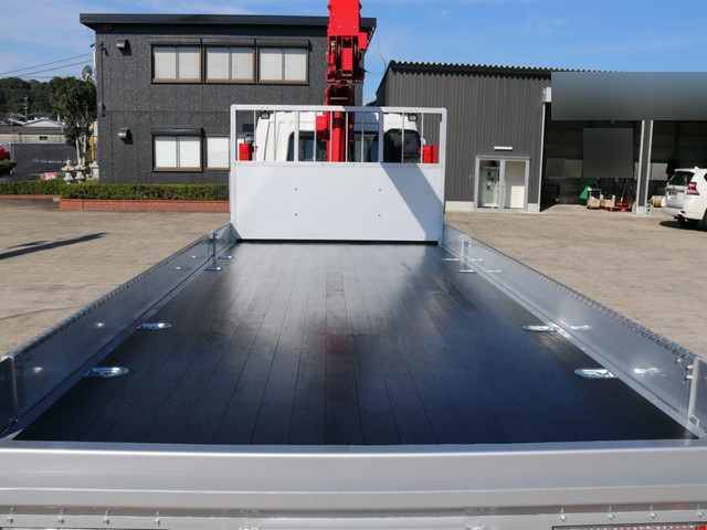 三菱ふそうファイターセルフクレーン4段増トン（6t・8t）[写真10]