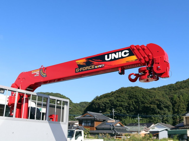 三菱ふそうファイターセルフクレーン4段増トン（6t・8t）[写真07]