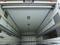 日野レンジャーパネルバン中型（4t）[写真22]