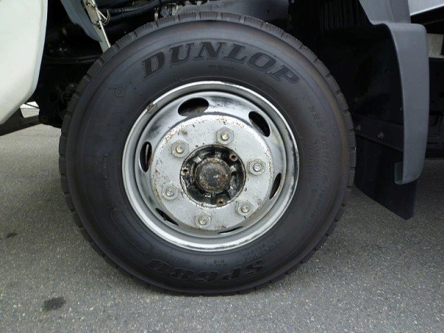 日野レンジャーパネルバン中型（4t）[写真26]