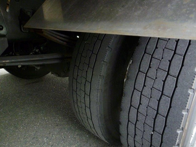 日野レンジャーパネルバン中型（4t）[写真29]