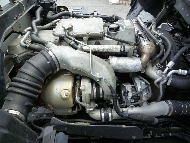 日野レンジャーパネルバン中型（4t）[写真36]