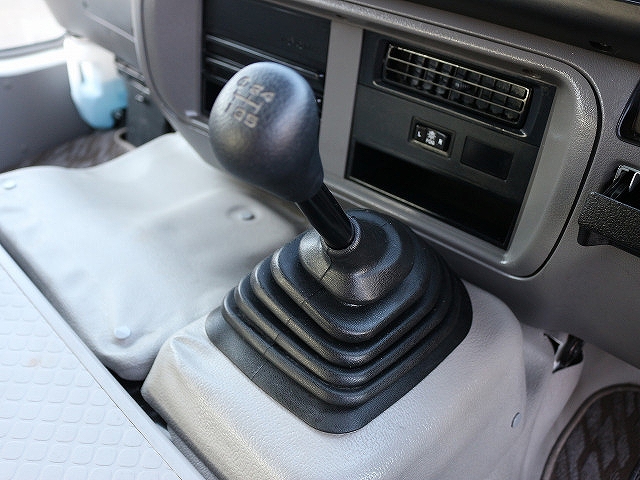 トヨタコースターマイクロバス[写真13]