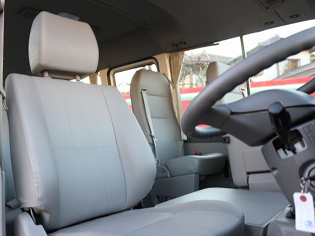 トヨタコースターマイクロバス[写真06]