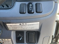 三菱ふそうキャンターガッツ平ボディ小型（2t・3t）[写真35]