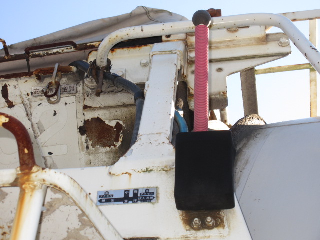 日野プロフィアミキサー車（コンクリートミキサー）大型（10t）[写真26]