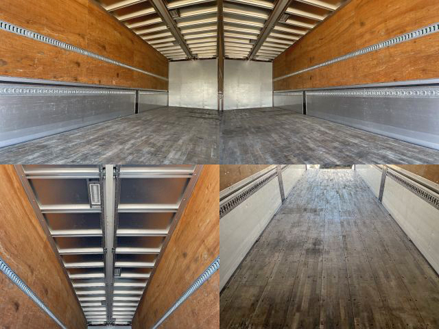 UDトラックスクオンアルミウイング大型（10t）[写真10]