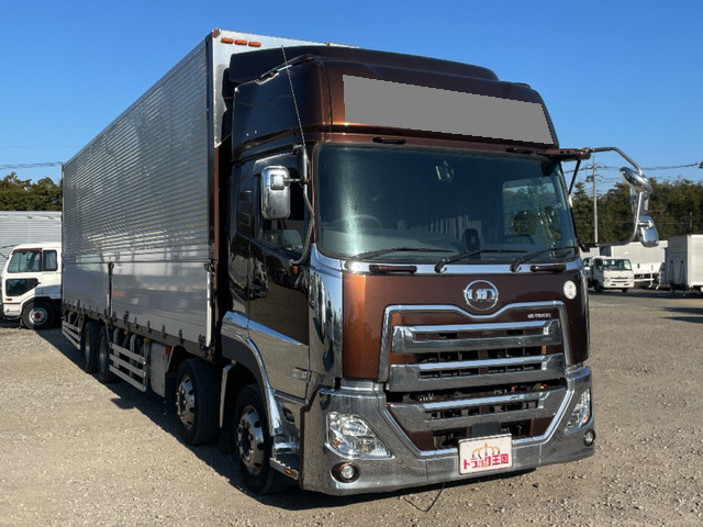 UDトラックスクオンアルミウイング大型（10t）[写真03]