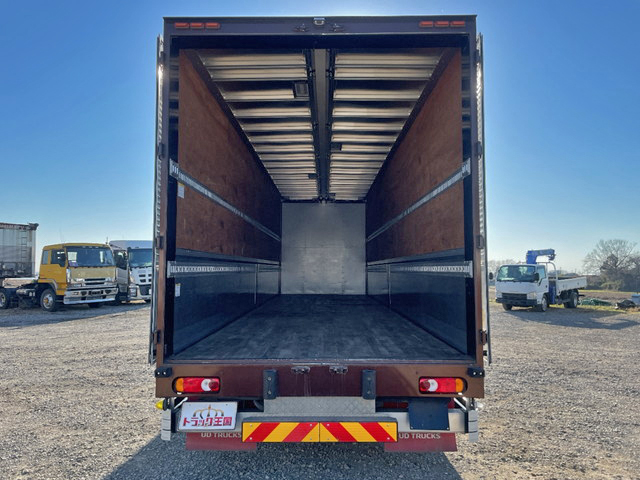 UDトラックスクオンアルミウイング大型（10t）[写真09]