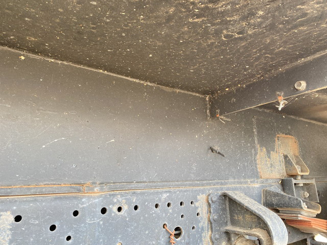 三菱ふそうキャンターパッカー車（塵芥車）小型（2t・3t）[写真22]