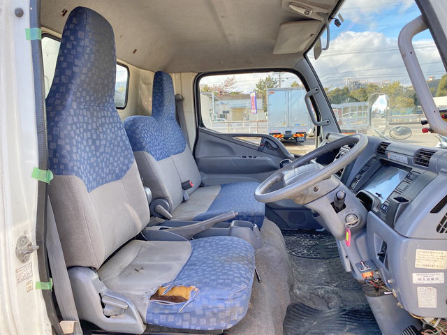 三菱ふそうキャンターパッカー車（塵芥車）小型（2t・3t）[写真28]