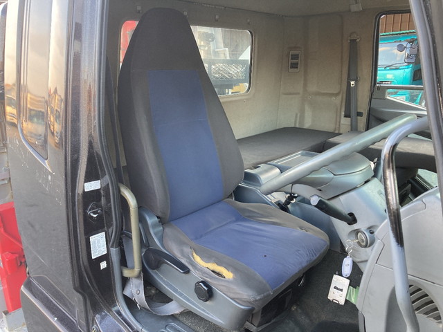 三菱ふそうファイターユニック4段増トン（6t・8t）[写真30]