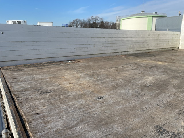 日野デュトロアルミブロック小型（2t・3t）[写真10]