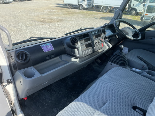 日野デュトロアルミブロック小型（2t・3t）[写真25]