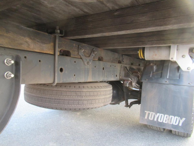 日野レンジャーユニック4段中型（4t）[写真28]