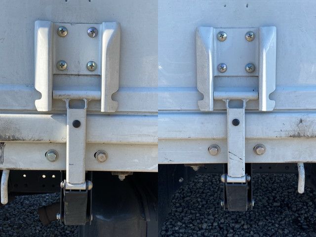 いすゞエルフ平ボディ小型（2t・3t）[写真15]