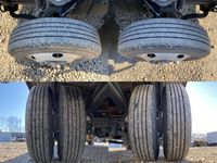 いすゞエルフ平ボディ小型（2t・3t）[写真17]