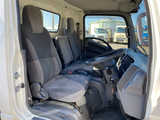 いすゞエルフ平ボディ小型（2t・3t）[写真26]