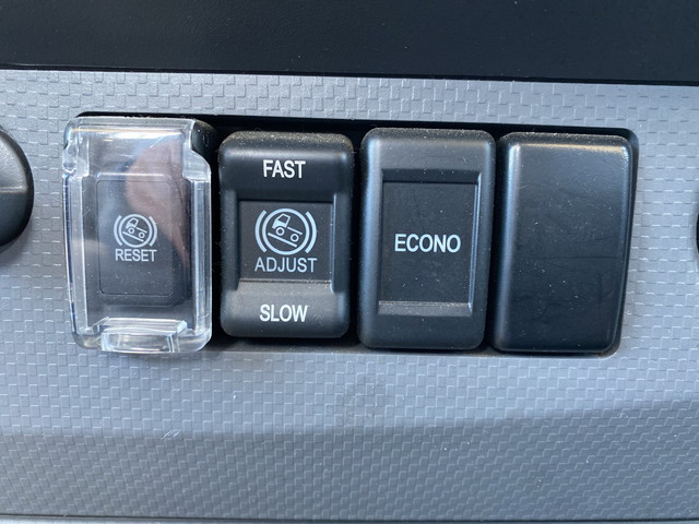 いすゞエルフ平ボディ小型（2t・3t）[写真34]