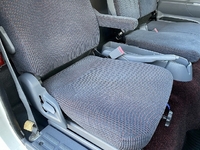 三菱ふそうキャンター幌ウイング小型（2t・3t）[写真29]