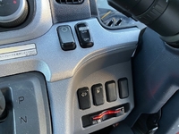 三菱ふそうキャンター幌ウイング小型（2t・3t）[写真33]