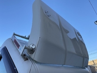 三菱ふそうキャンター幌ウイング小型（2t・3t）[写真40]