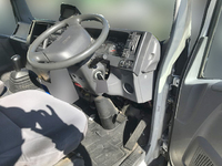 いすゞエルフパネルバン小型（2t・3t）[写真16]