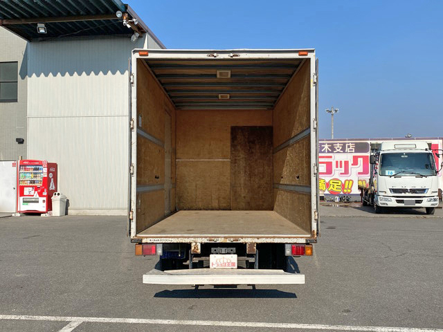 いすゞエルフアルミバン小型（2t・3t）[写真11]