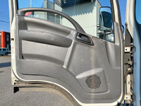 いすゞエルフアルミバン小型（2t・3t）[写真29]