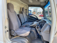 いすゞエルフアルミバン小型（2t・3t）[写真34]