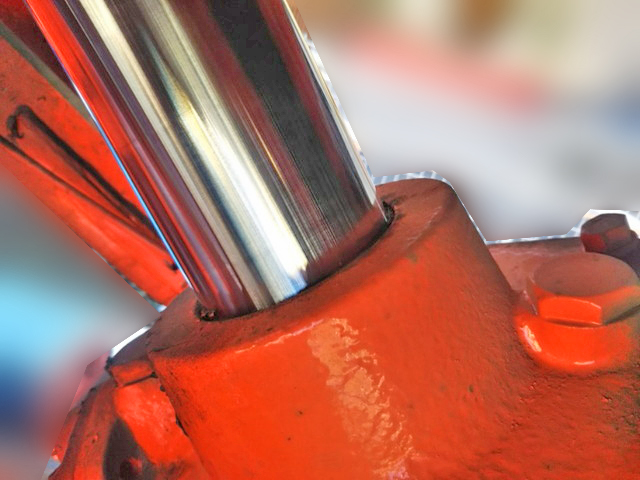 三菱ふそうスーパーグレート深ダンプ（土砂禁ダンプ）大型（10t）[写真15]