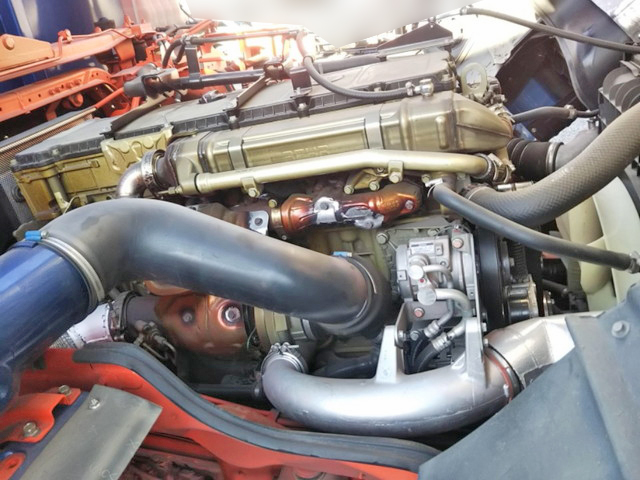 三菱ふそうスーパーグレート深ダンプ（土砂禁ダンプ）大型（10t）[写真23]