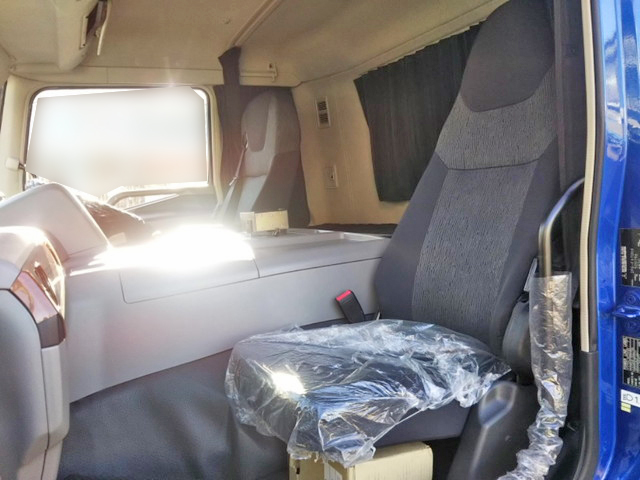 三菱ふそうスーパーグレート深ダンプ（土砂禁ダンプ）大型（10t）[写真28]